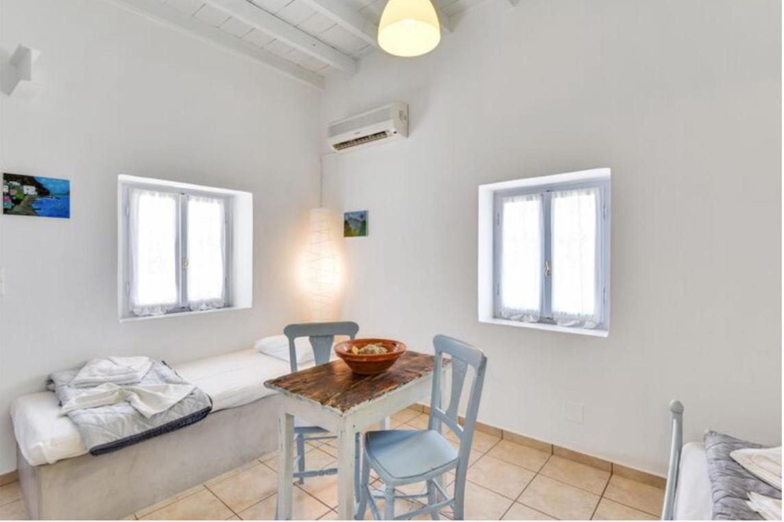 Traditional Cycladic House トリピティ エクステリア 写真