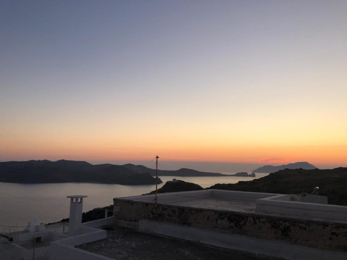Traditional Cycladic House トリピティ エクステリア 写真